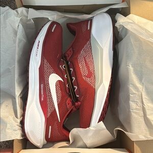 Nike Men's Red Running Shoes